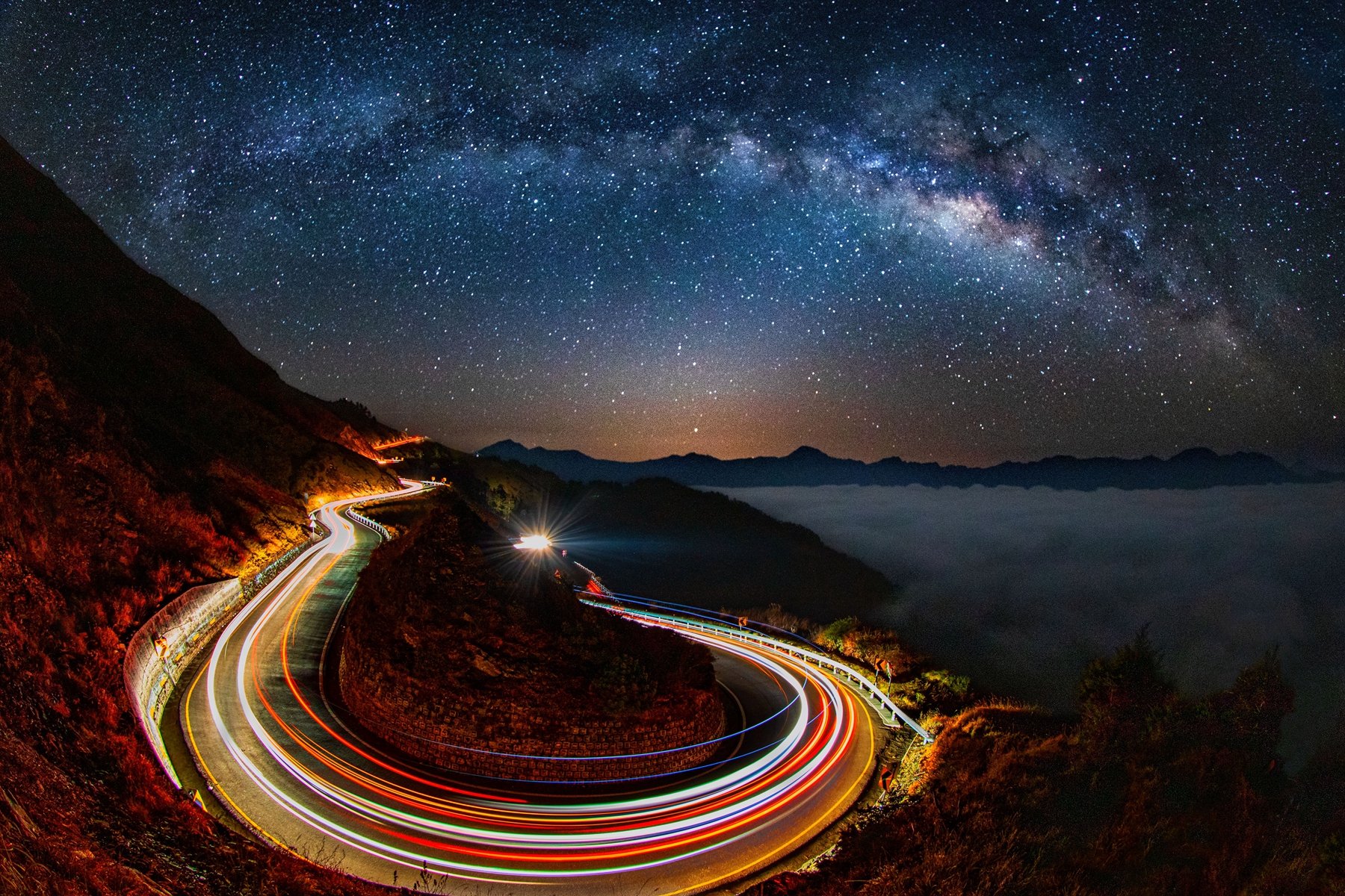 4優選獎-銀河 車軌 雲海-林旻賜